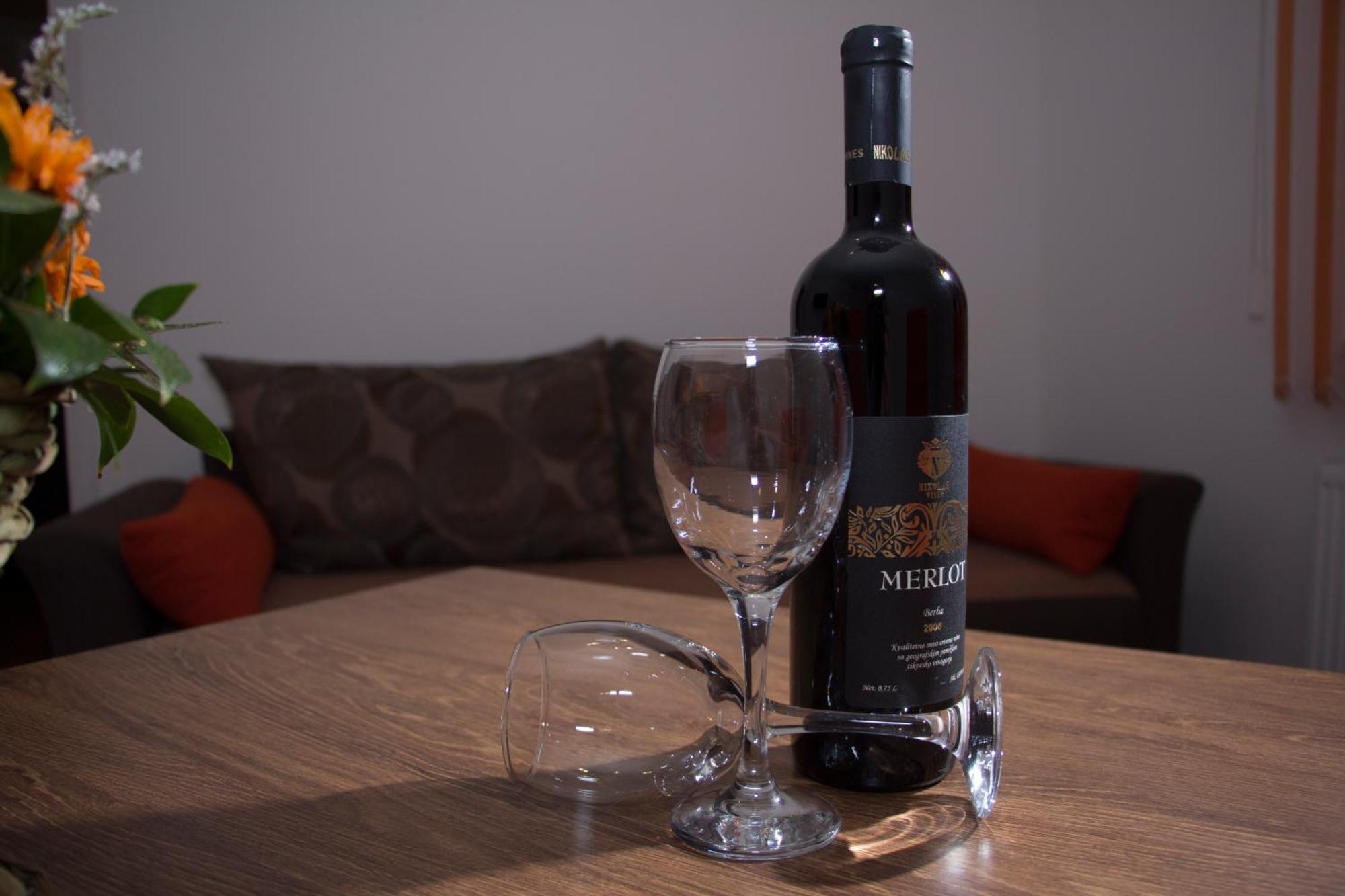 Nik Apartmani Kragujevac Ruang foto